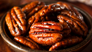 Irresistibly Buttery: Roasted Sweet Pecans with Pickin' N Grillin' Magic